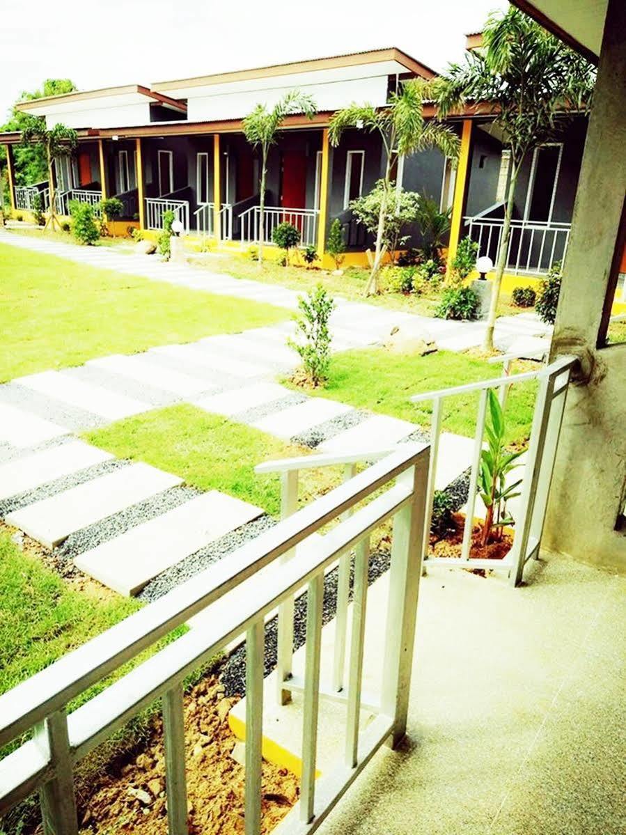Popular Lanta Resort Koh Lanta Exterior photo